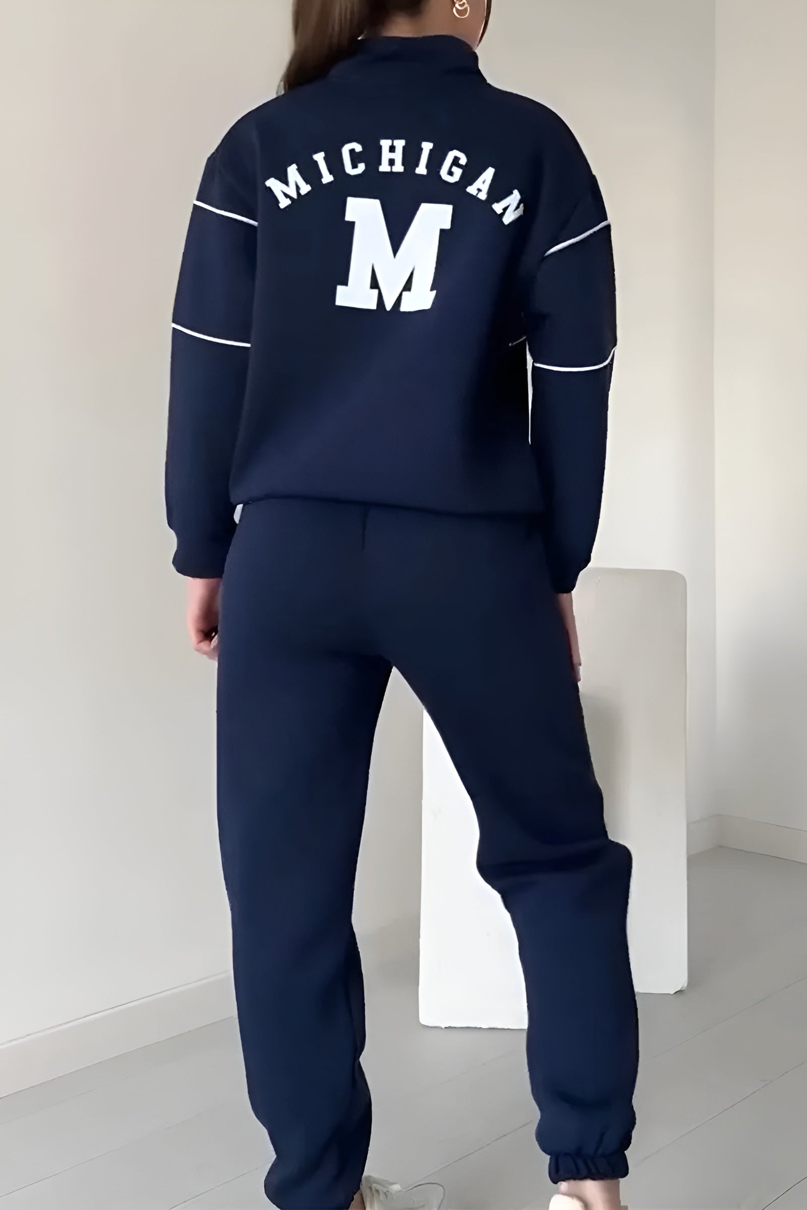 Elodie - Casual Tracksuit