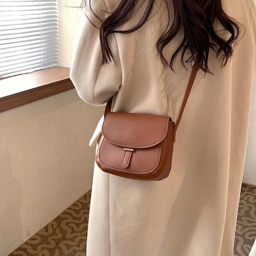 Amelia | Retro Saddle-Shaped Crossbody Bag