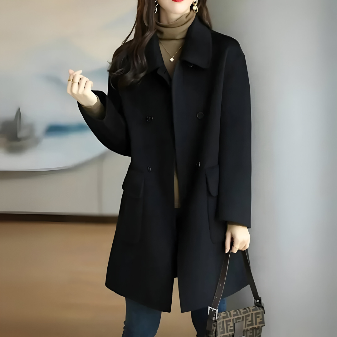 Valerie – Warm and Elegant Coat