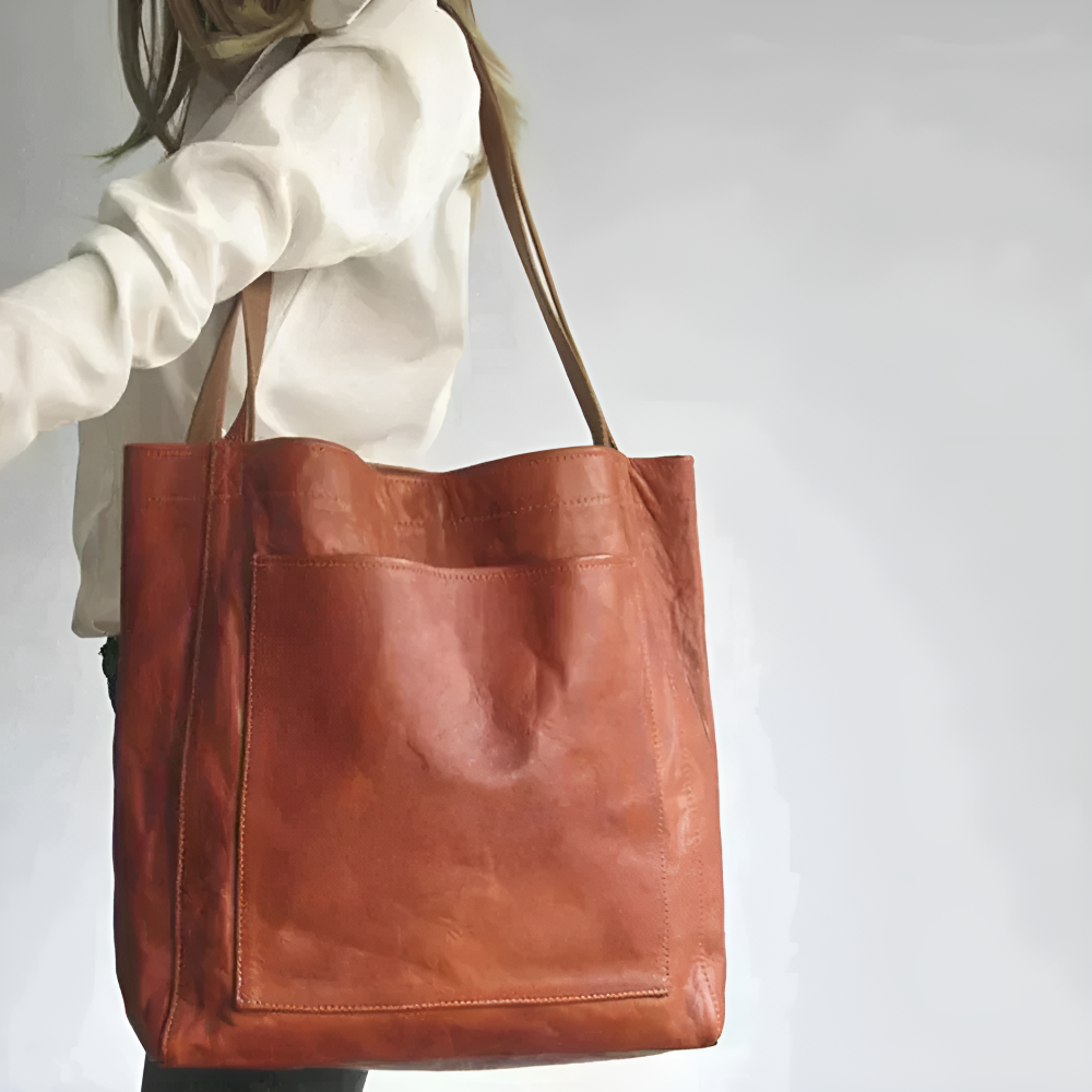 Lorena | Modern and Stylish Chic Bag