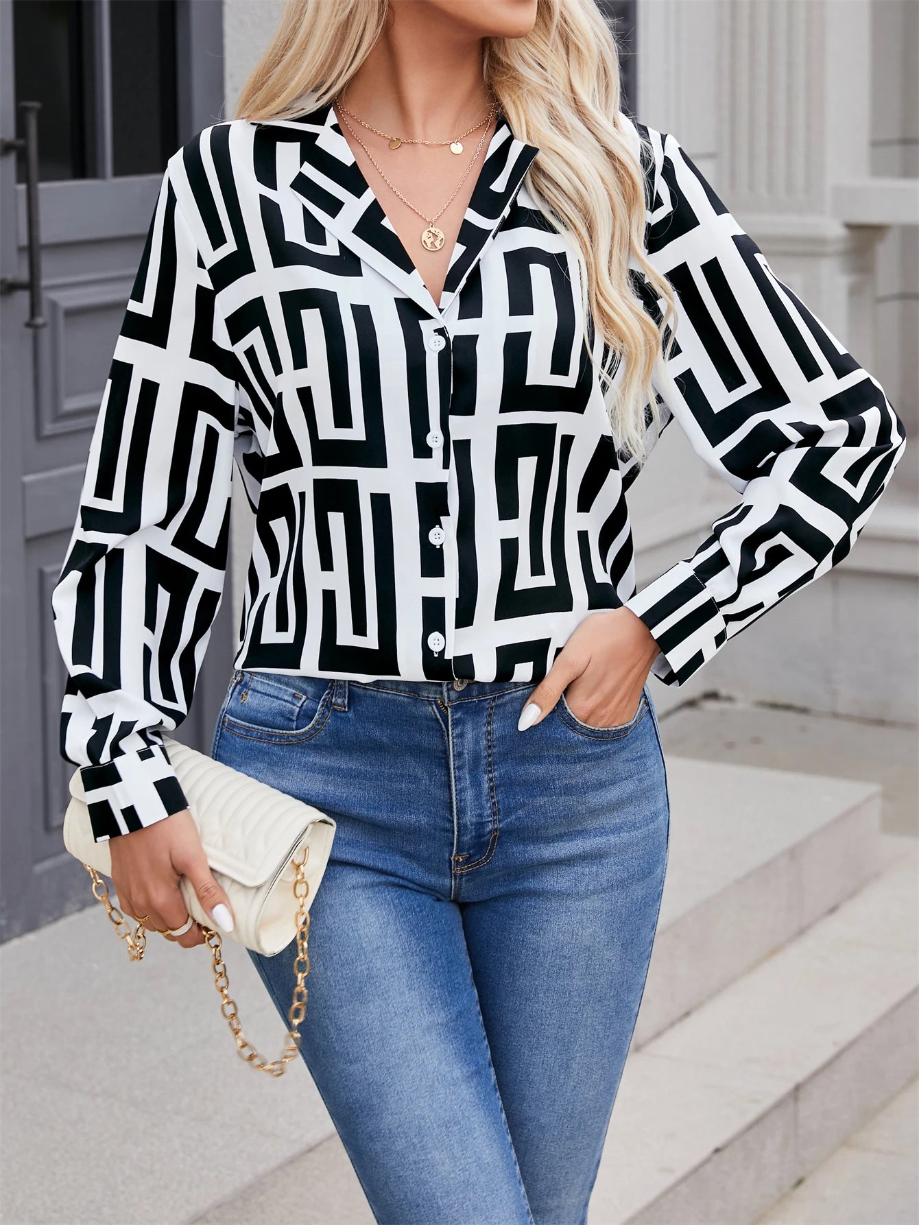 Sara – Elegant Geometric Printed Long Sleeve Blouse