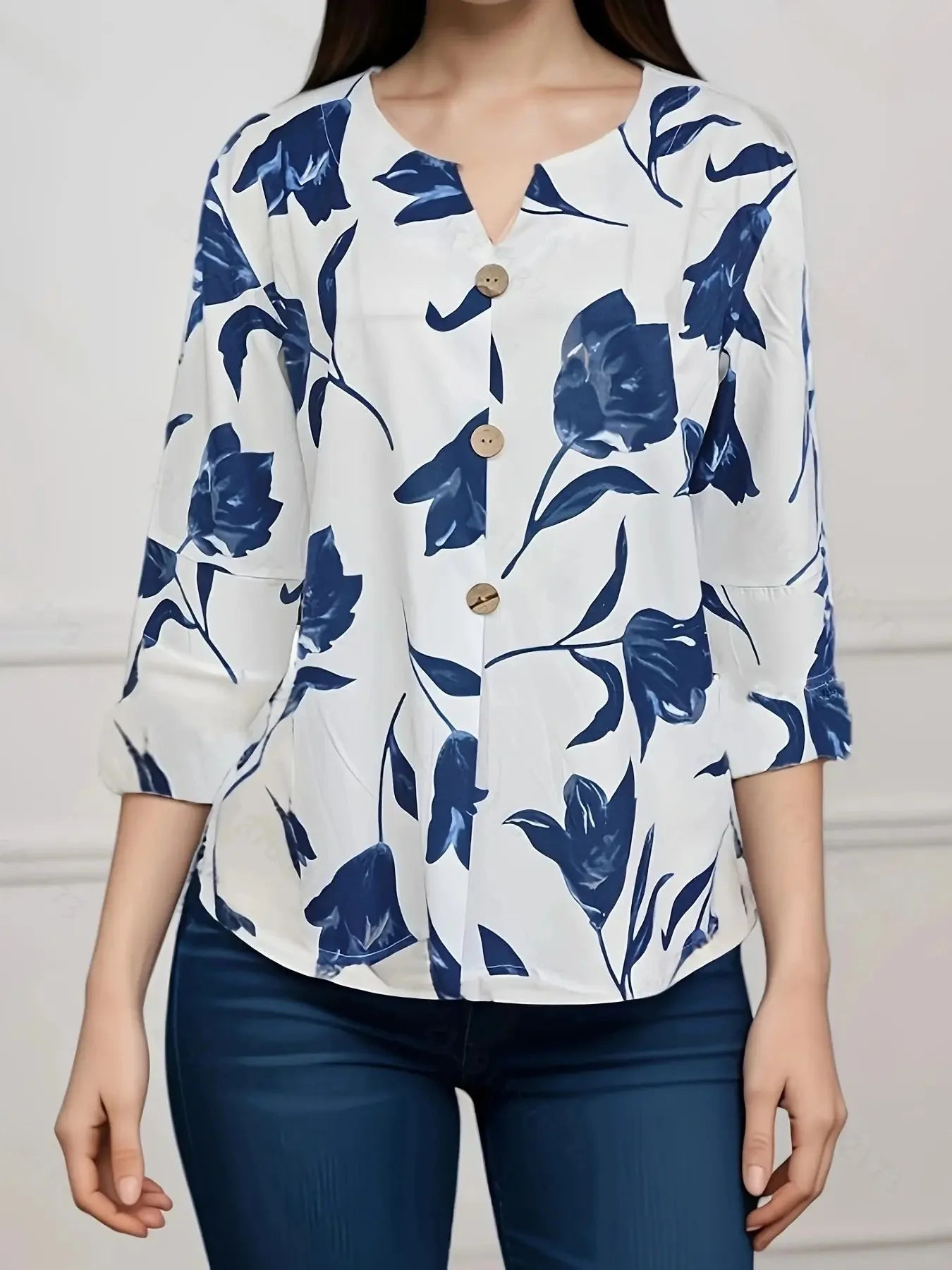 Caitlyn - Floral Blouse