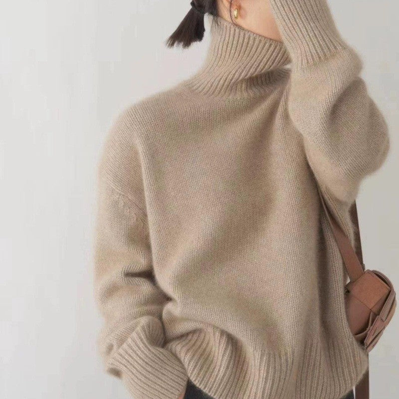 Emily - Cozy Turtleneck Sweater